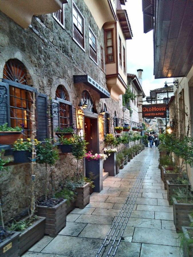 Castello & Aparts Otel 3*
