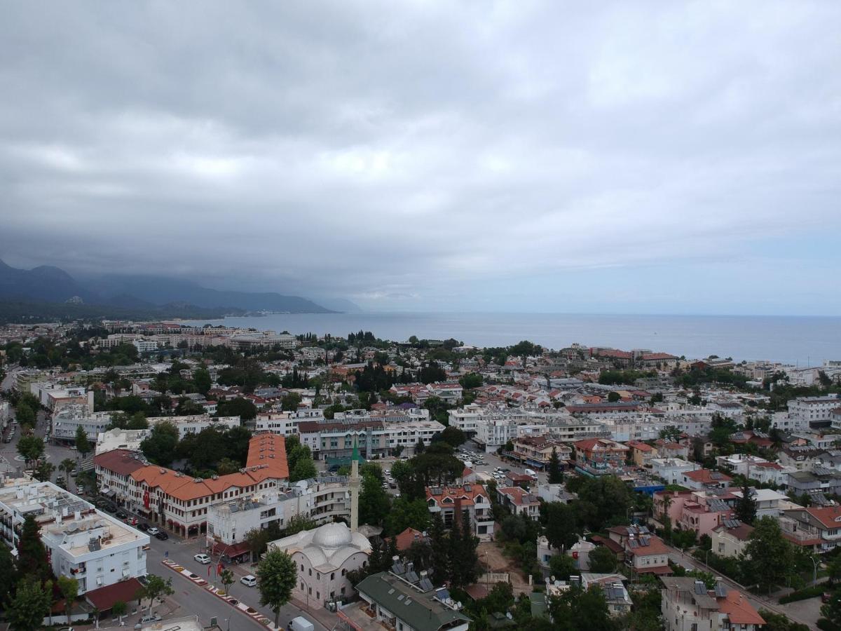 Otel Castello & Aparts 3*
