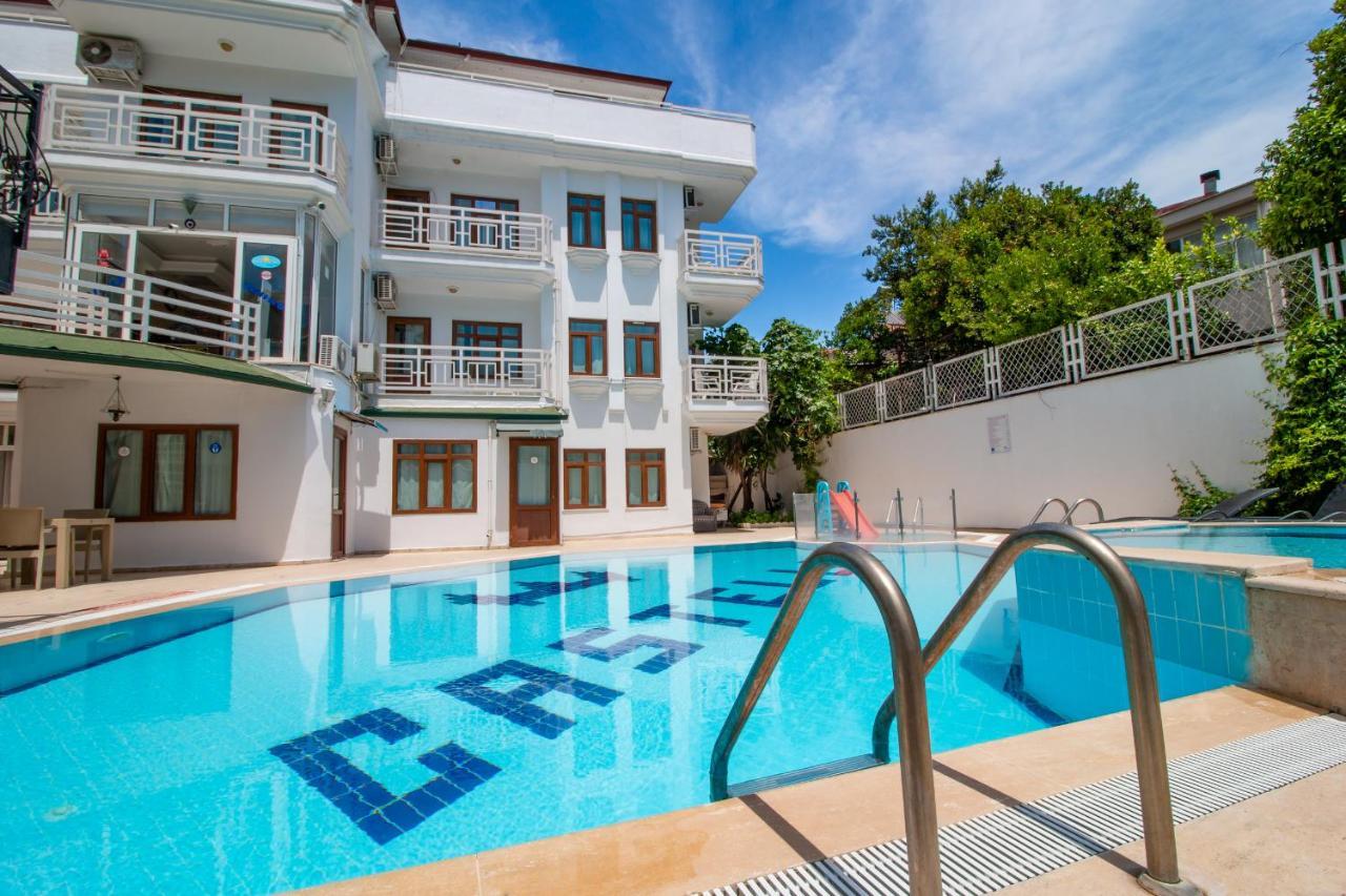 Castello & Aparts Hotel